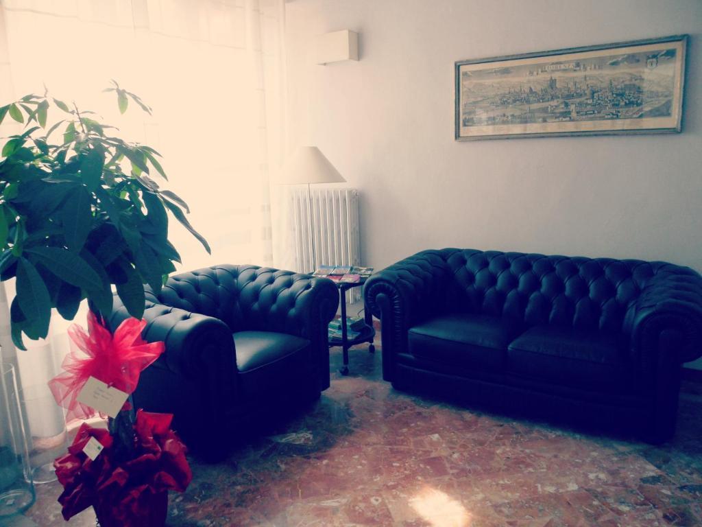 Albergo Giugni Prato  Buitenkant foto