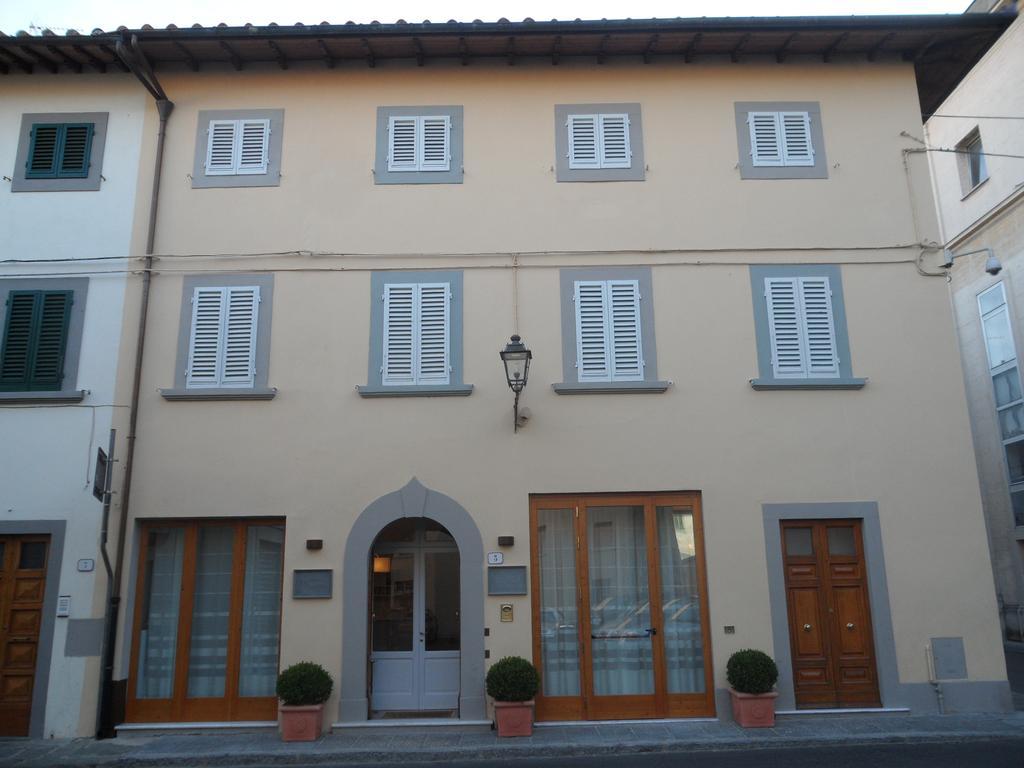 Albergo Giugni Prato  Buitenkant foto