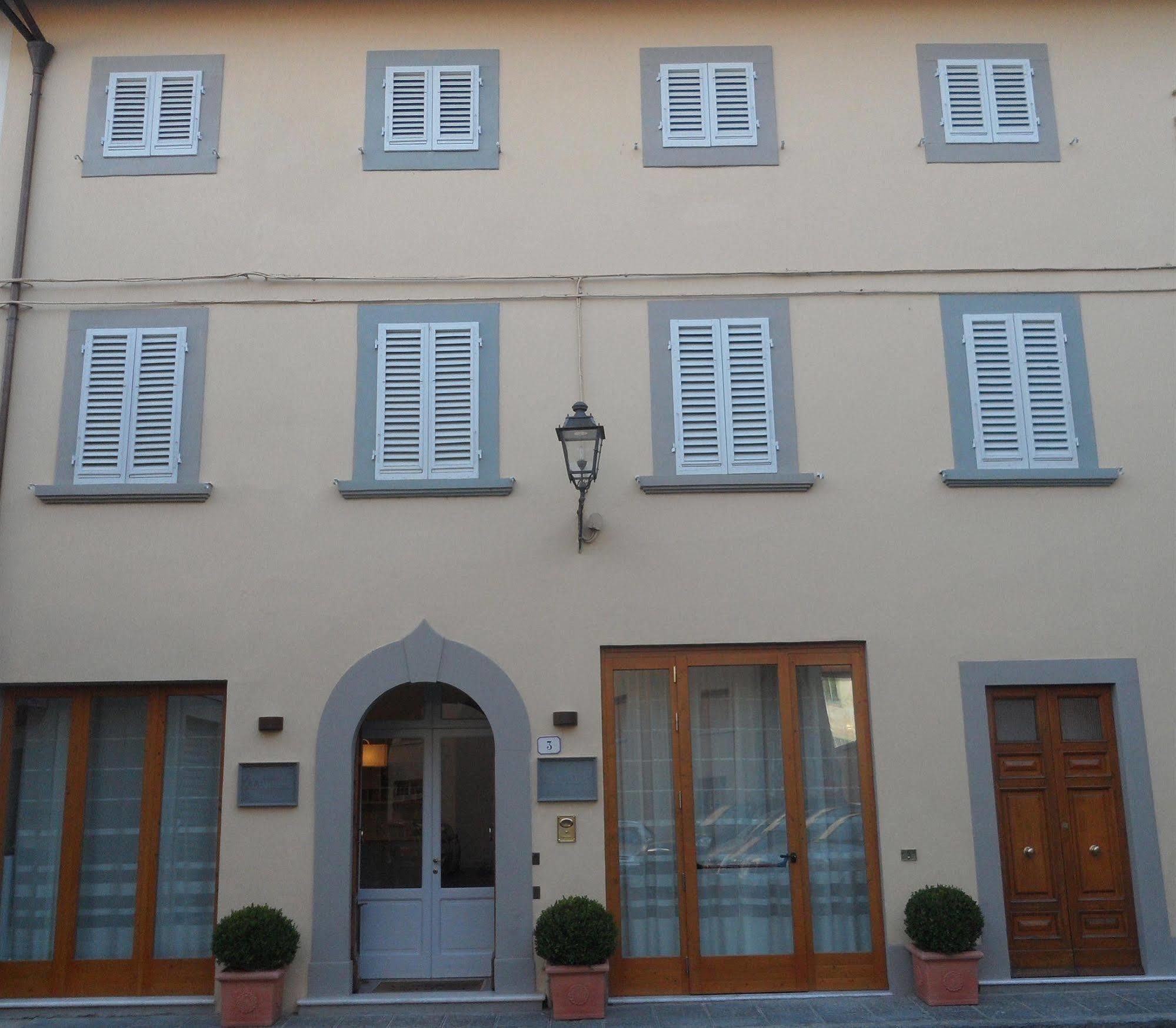 Albergo Giugni Prato  Buitenkant foto