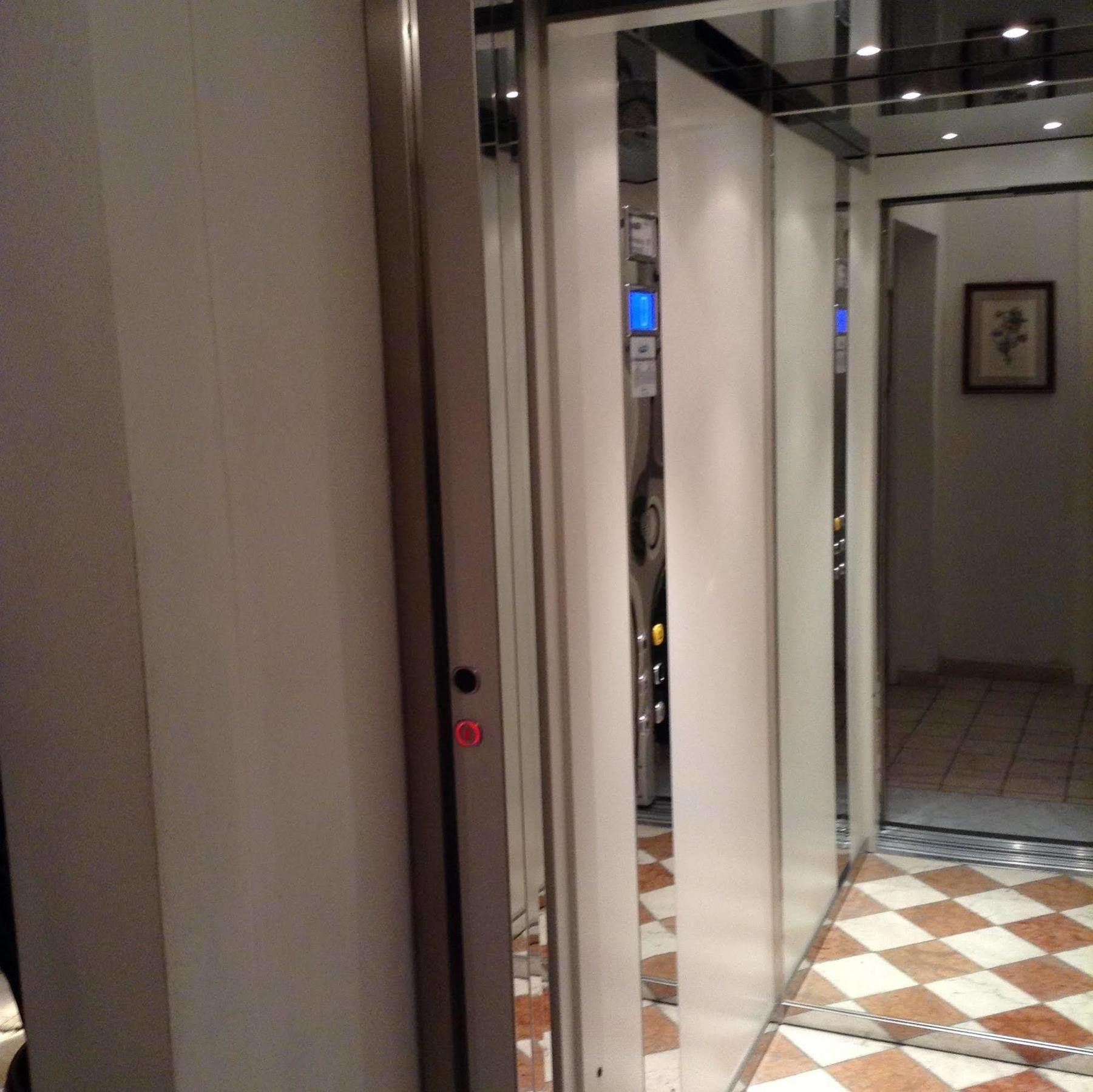 Albergo Giugni Prato  Buitenkant foto